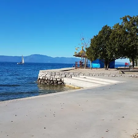 Schreng Apartamento Malinska