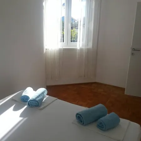 Apartment Schreng
